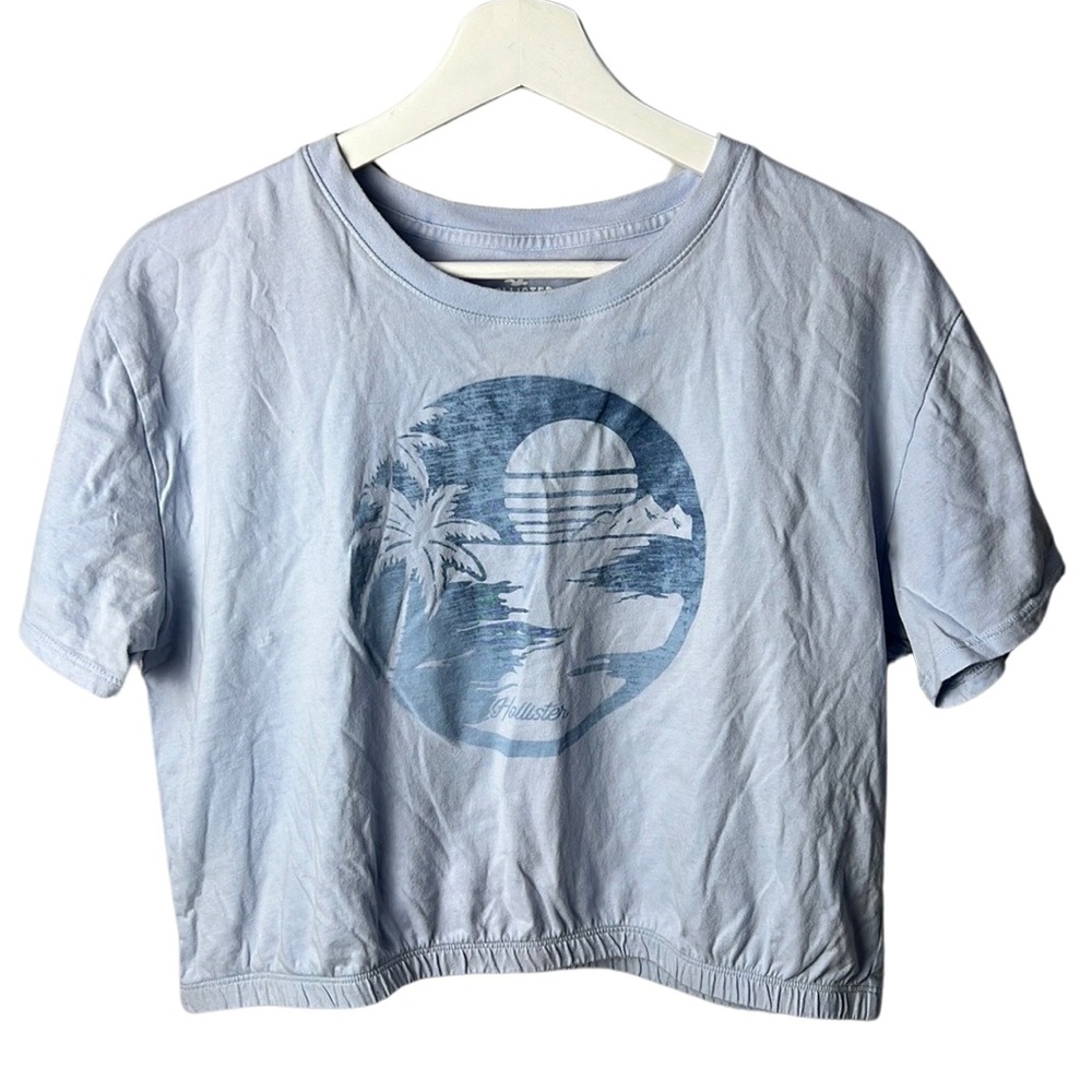 Hollister Classic T-Shirt in Baby Blue